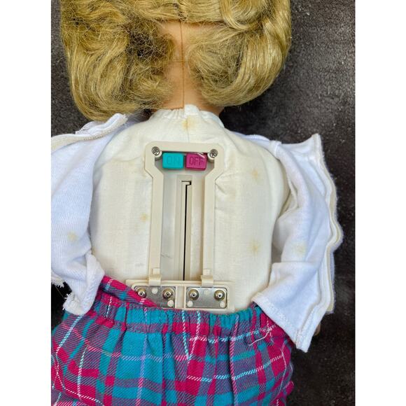 Pamela The Living Doll Vintage 1986 Worlds of Wonder No Tapes Untested 22” - Picture 7 of 16